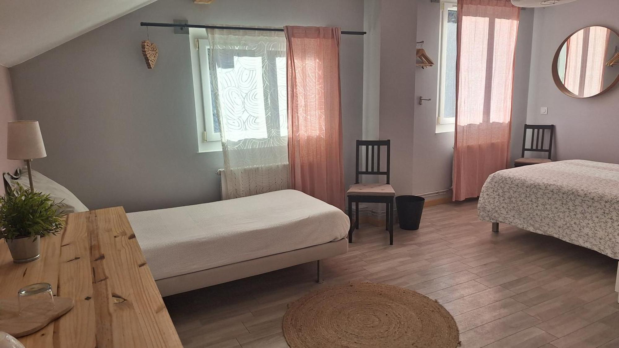L' Edelweiss B&B Chambres D'Hotes Вальлуиз Экстерьер фото
