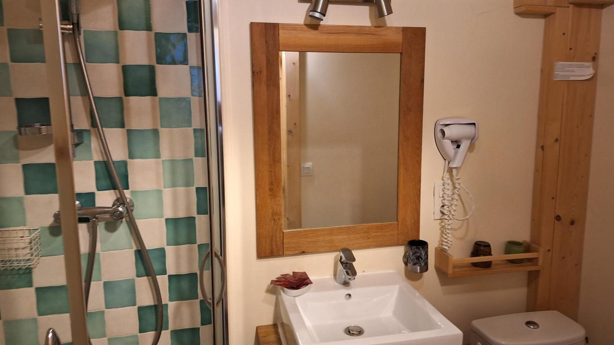 L' Edelweiss B&B Chambres D'Hotes Вальлуиз Экстерьер фото