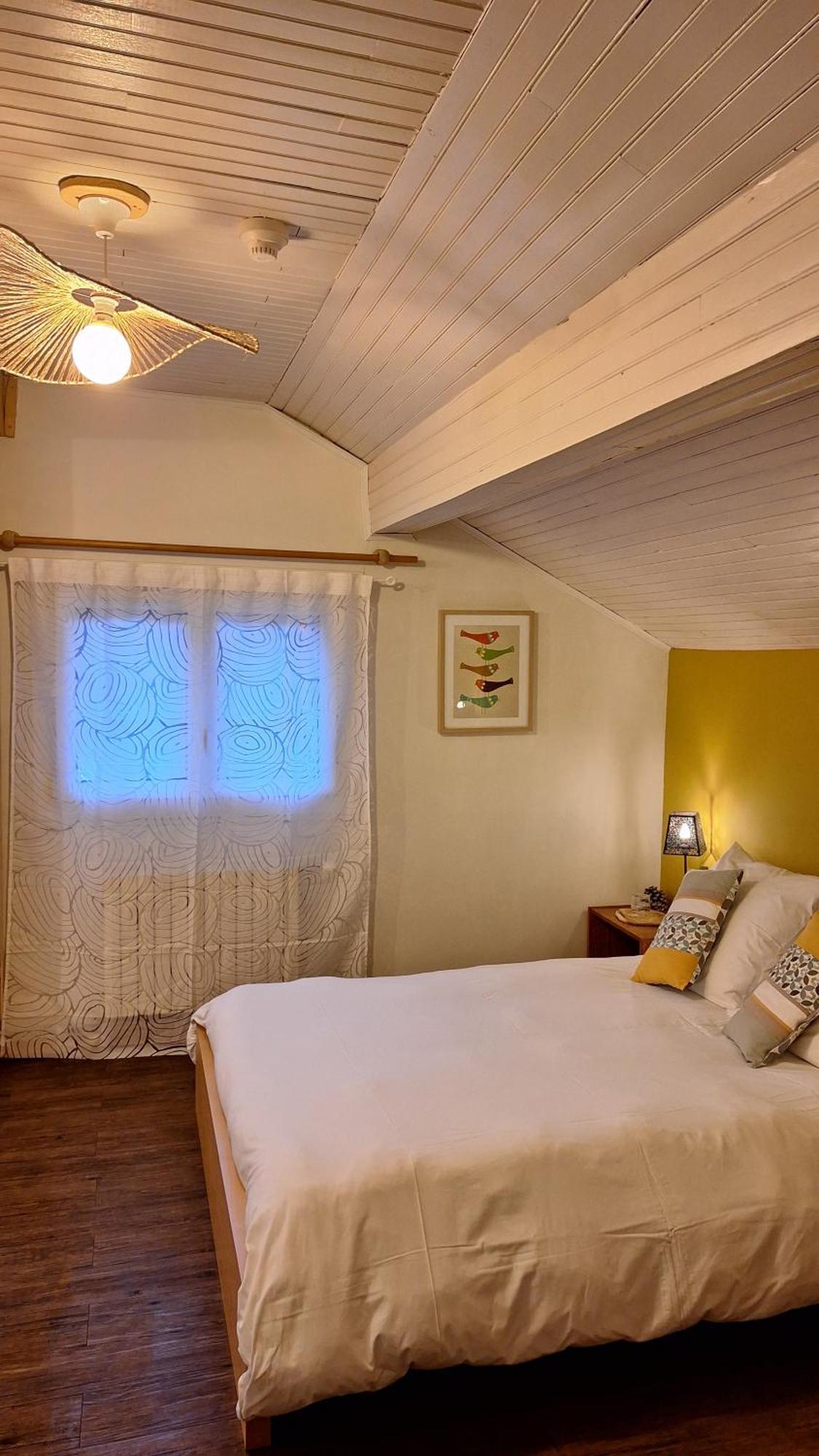 L' Edelweiss B&B Chambres D'Hotes Вальлуиз Экстерьер фото